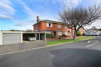 1/121 Bay View Road, South Dunedin