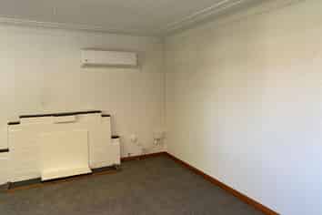 1/121 Bay View Road, South Dunedin