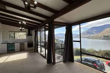 15A Sunrise Lane, Queenstown Hill