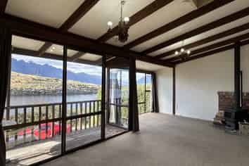 15A Sunrise Lane, Queenstown Hill