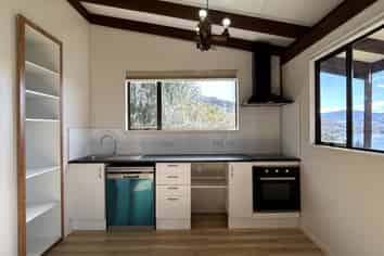 15A Sunrise Lane, Queenstown Hill