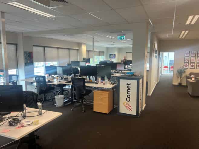 Elevated Office With Ample Parking