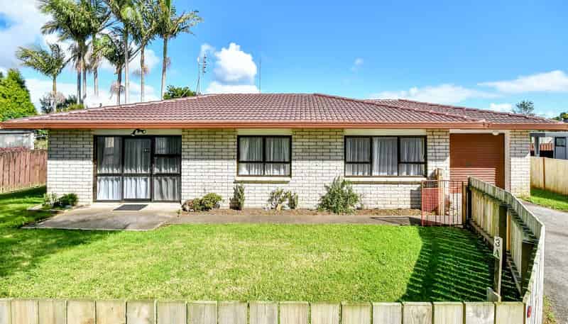 1/3A Youngs Road, Papakura