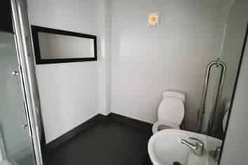 Tidy Ground Floor Office | 72 m2