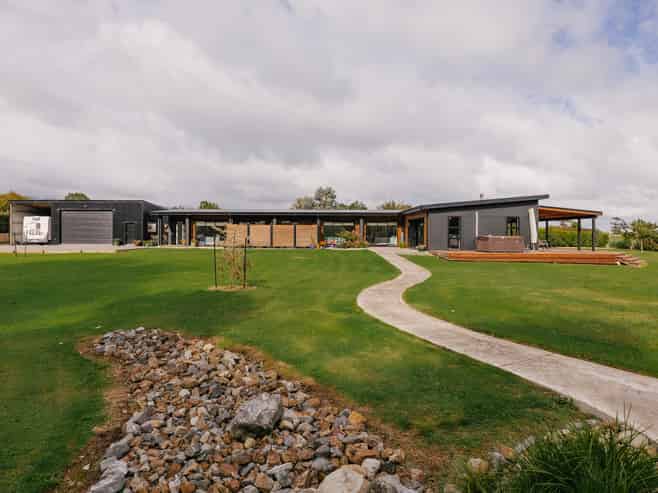 38A Pohutukawa Drive , Levin