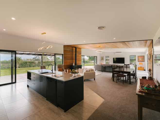 38A Pohutukawa Drive , Levin