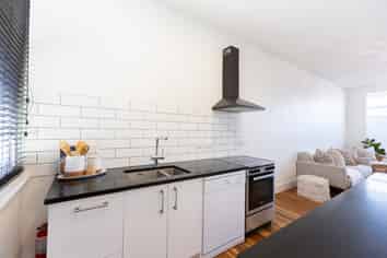 490 Hastings Street, Napier South