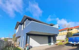 A/14 Bank Street, Hillcrest