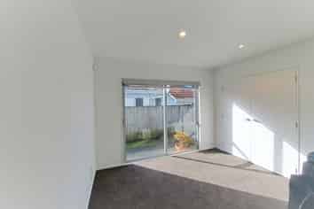 A/14 Bank Street, Hillcrest