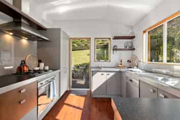 27 Waverton Terrace, Churton Park