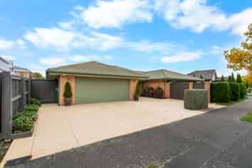 9 Globe Bay Drive, Templeton