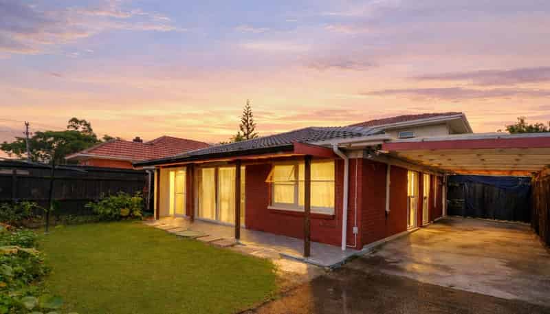 3/33 Cleek Road, Mangere