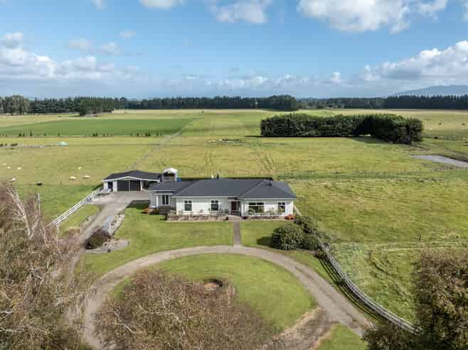 71 Laws Road, Dannevirke