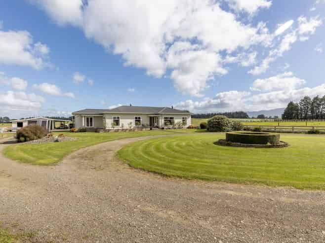 71 Laws Road, Dannevirke