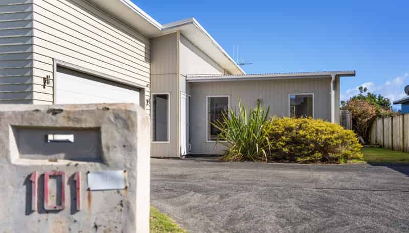 101 Mountainview Terrace End, Otaki Beach