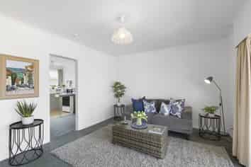 2/14 Jillet Street, Titahi Bay