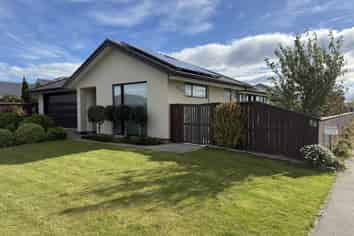 20 Zinnia Way, Wigram