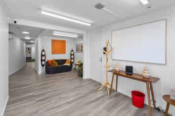 Inner City - 6.5% yield new 6 year lease