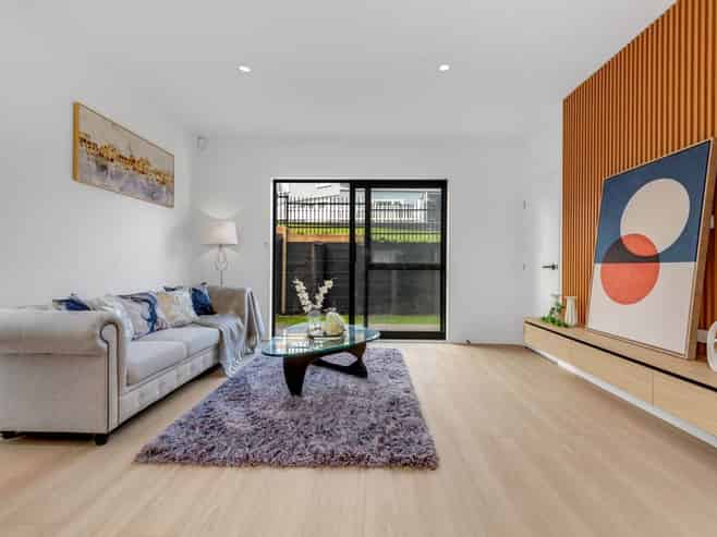 11/27 Red Hill Road, Papakura