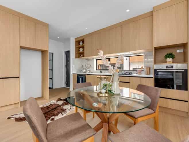 12/27 Red Hill Road, Papakura