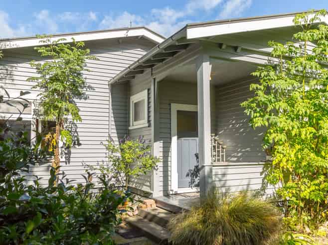 317 Wood Street, Greytown