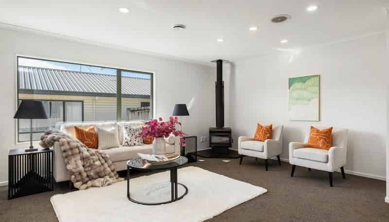 8A Domain Street, Waiuku