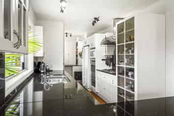 7 Parakai Avenue, Parakai