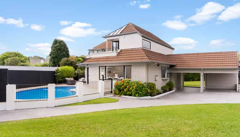 10 Springfield Street, Forrest Hill