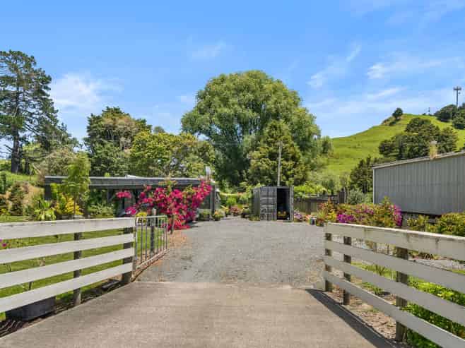 3212 Paparoa-Oakleigh Road, Paparoa