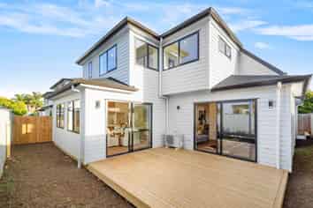 18C Domain Road, Weymouth