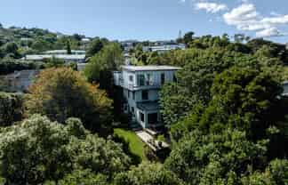 8 Christina Grove, Normandale