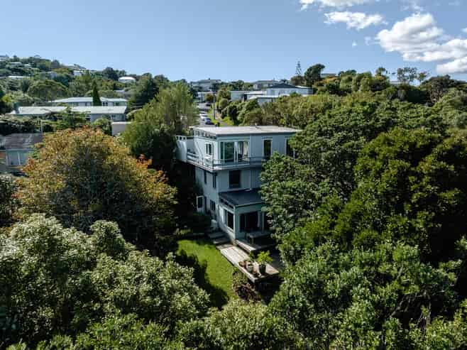 8 Christina Grove, Normandale