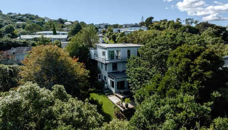 8 Christina Grove, Normandale