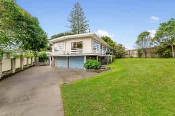 8A Malam Street, Glen Eden