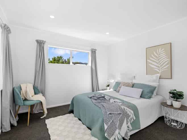 26 Harrison Crescent, Avalon