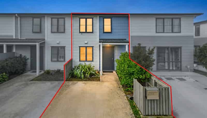 11 Saddleback Crescent, Papakura