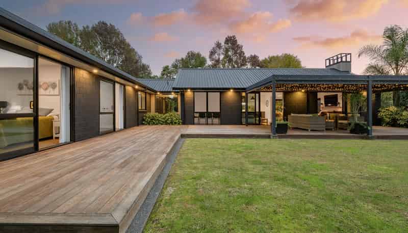 2 Harper Way, Te Puna
