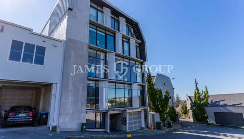 4/18 Railway Street, Newmarket