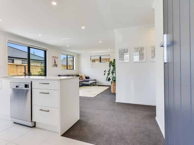 53 Holland Road, Fairfield