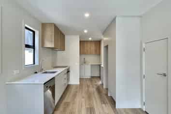 2 Te Ara O Ralph Olsen, Wainuiomata