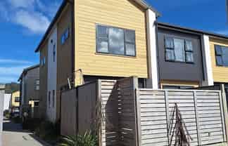 2 Te Ara O Ralph Olsen, Wainuiomata