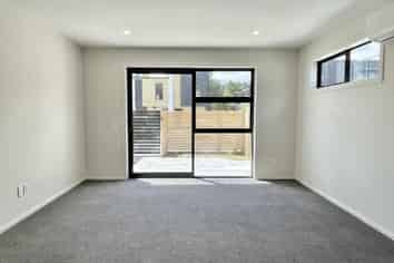 2 Te Ara O Ralph Olsen, Wainuiomata