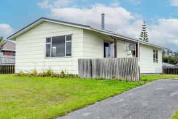 37 Arnott Heights, GREYMOUTH