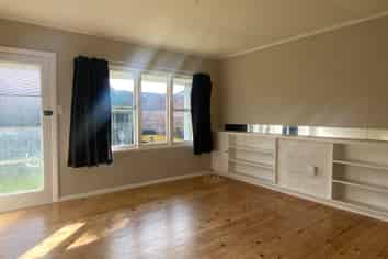 B/8 Keaton Street, Masterton