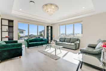 10 Perehia Road, Flat Bush