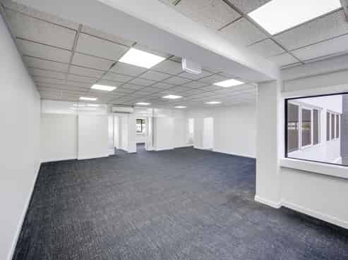 Refurbished office on Vautier Street