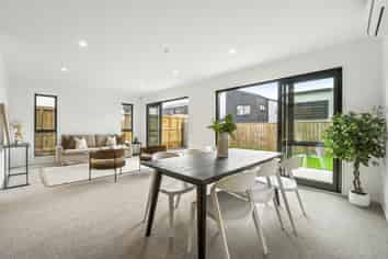 11 Karamu Street, Flat Bush