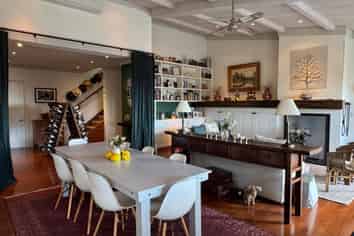 Hawkes Bay - Address withheld