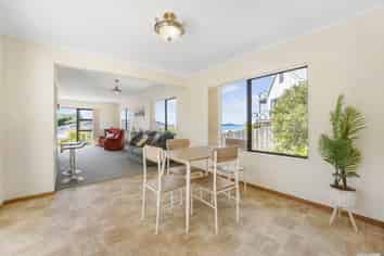 4 Merehai Place, Snells Beach