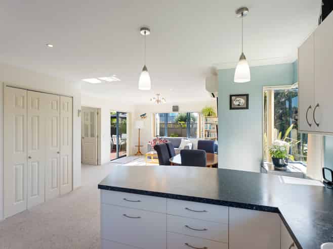 4 Te Ropata Place, Waikanae Beach